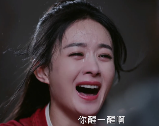 图5: 王一博王一博片场玩滑板险摔伤,赵丽颖一旁幸灾乐祸,樱花吻让人意难平